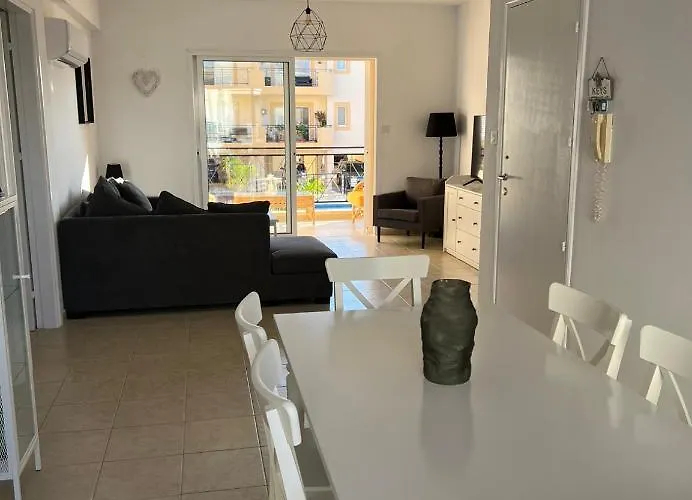 Mountain View - * Polis